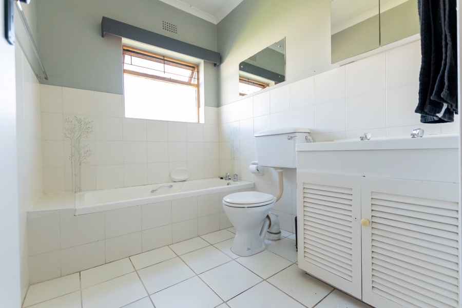 4 Bedroom Property for Sale in Laaiplek Western Cape